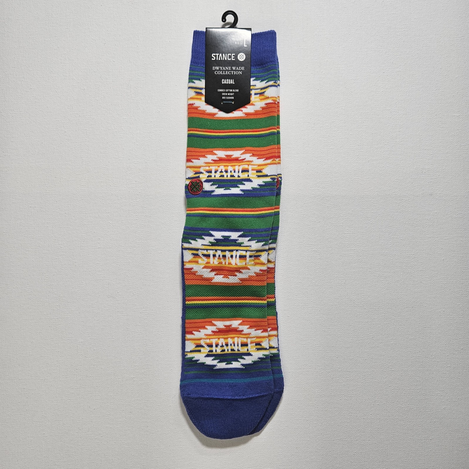 NWT Dwyane Wade Stance Collaboration Socks Large Blue White Orange Mid Cushion NWT Dwyane Wade Stance Collaboration Socks Large Blue White Orange Mid Cushion