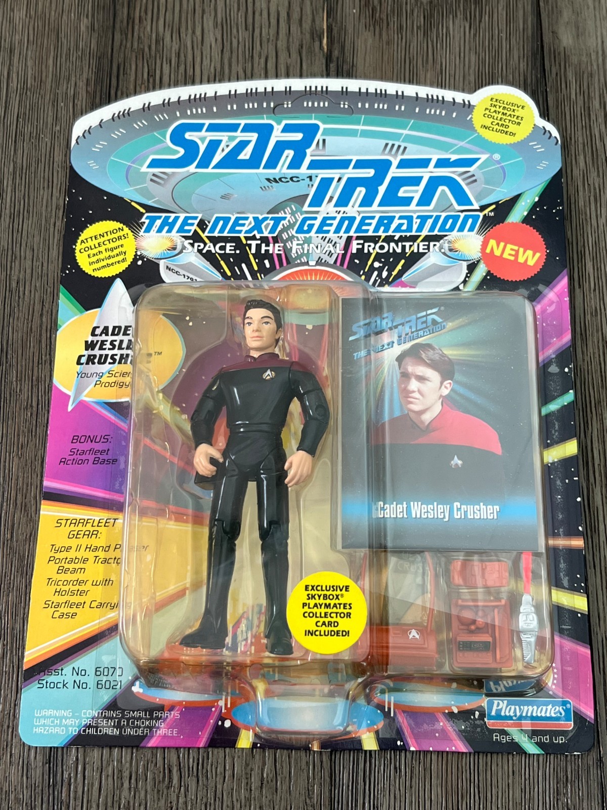 Playmates Star Trek The Next Generation FINAL FRONTIER Action Figures - CHOICE Playmates Star Trek The Next Generation FINAL FRONTIER Action Figures - CHOICE
