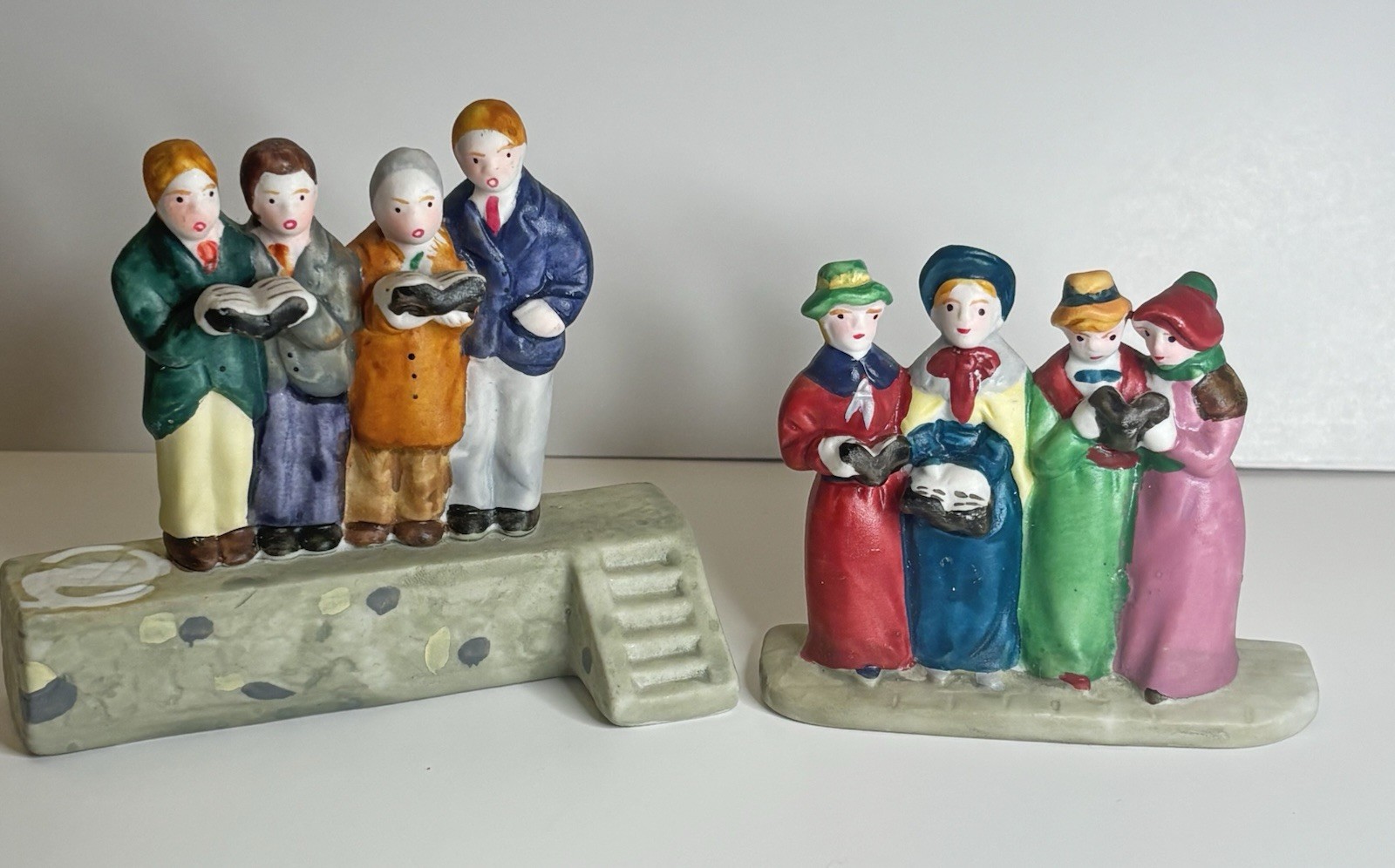 Lemax Christmas Village Dickensvale Porcelain Carolling On The Common