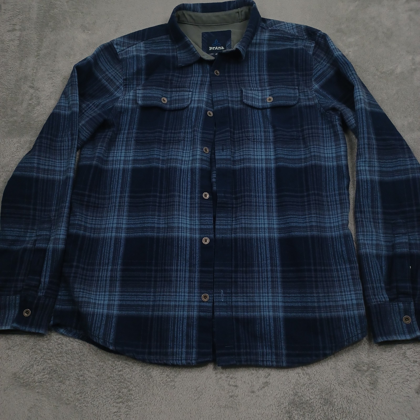 Prana Shirt Mens Large Blue Plaid Flannel Button Up Outdoor Casual Long Sleeve