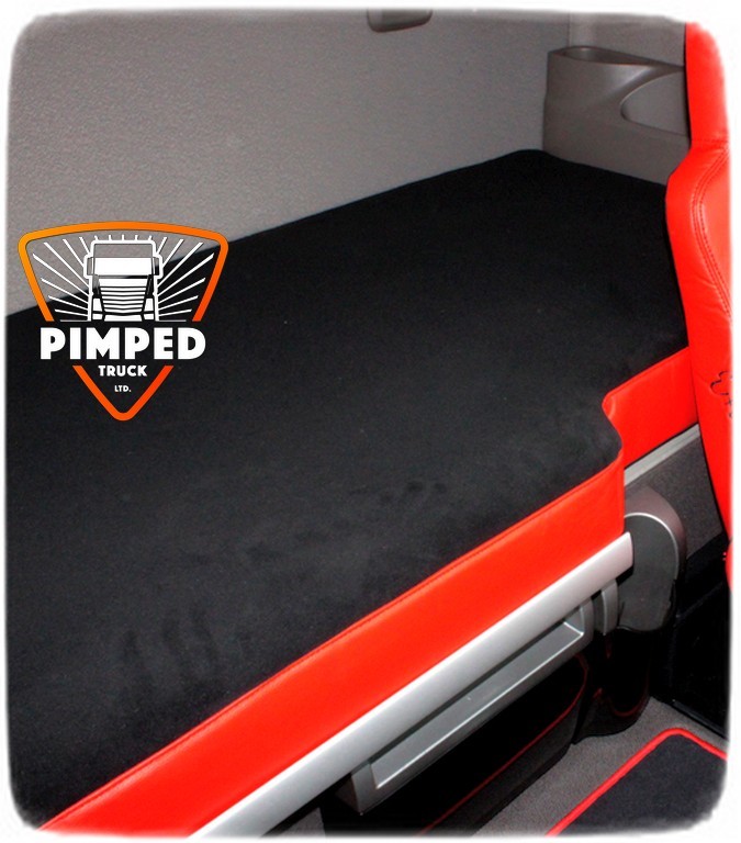Bed Cover for DAF XF 106 EURO6 XG ECO LEATHER Red mattress cover Bed Cover for DAF XF 106 EURO6 XG ECO LEATHER Red mattress cover