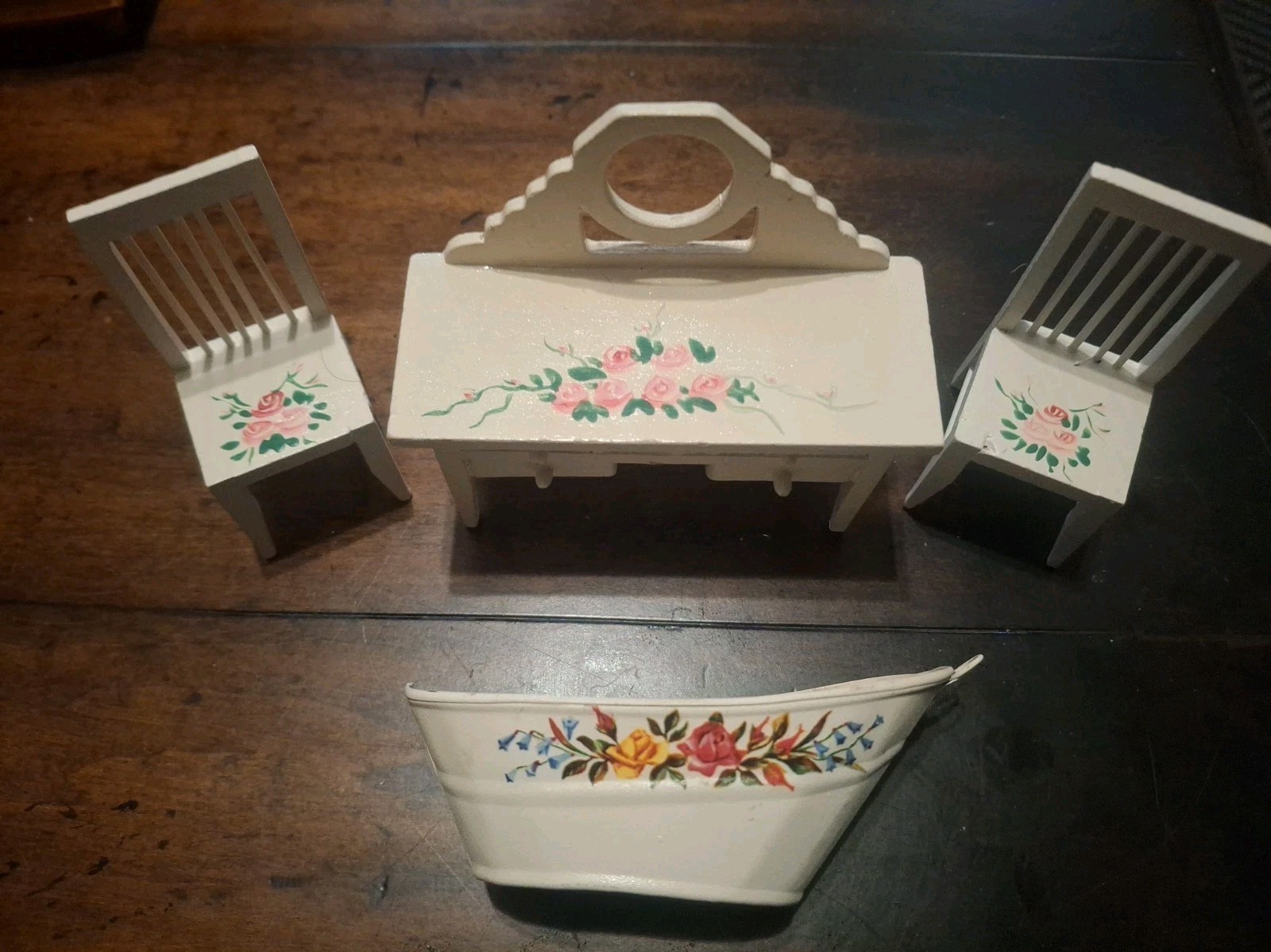 Vintage Tole Roses Style Dollhouse Furniture Lot Of 4 