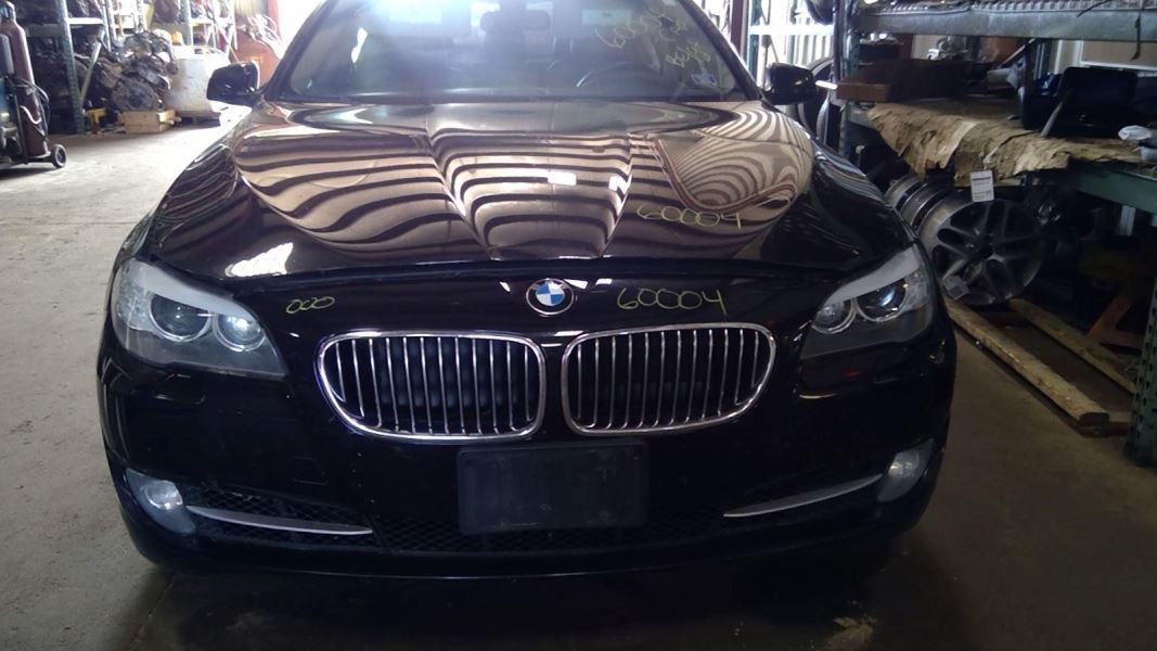 (LOCAL PICKUP ONLY) Hood Fits 11-16 BMW 528i 4271157