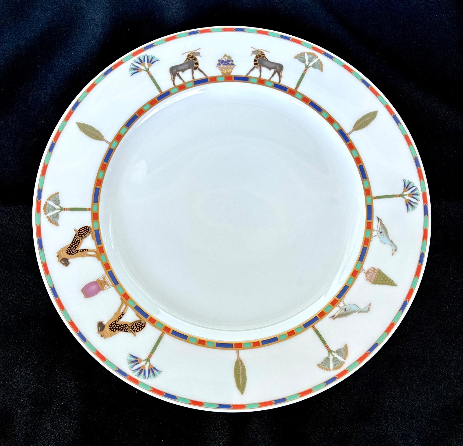 Rosenthal Sais, 10-3/8 Rosenthal Sais, 10-3/8