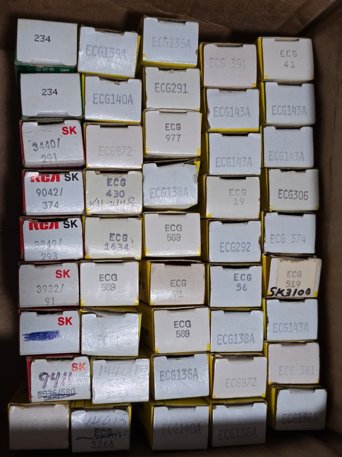 Lot of 45 Sylvania ECG Component PhilipsECG NTE Electronics RCA SK Series Mix