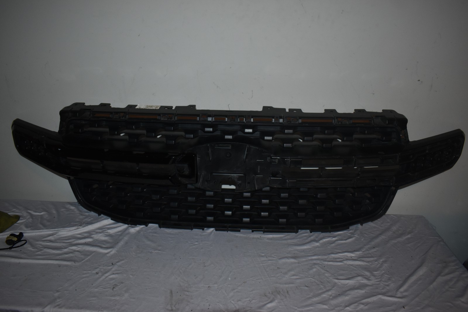 2024-2025 FORD RANGER GRILLE ASSY FACTORY OEM N1WB-8350-CE