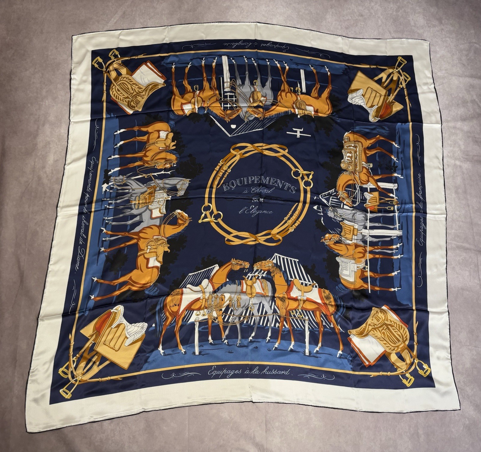 Hermes Equipements A ChevalSur l\'Elegance Scarf 70 Silk