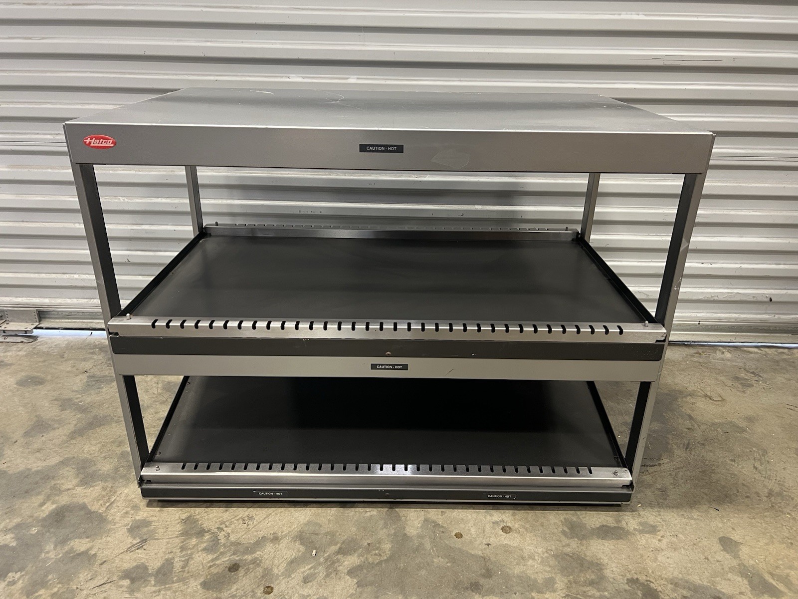 Hatco GRSDS/H-41D Horizontal Double Shelf Merchandiser 120/240V Hatco GRSDS/H-41D Horizontal Double Shelf Merchandiser 120/240V