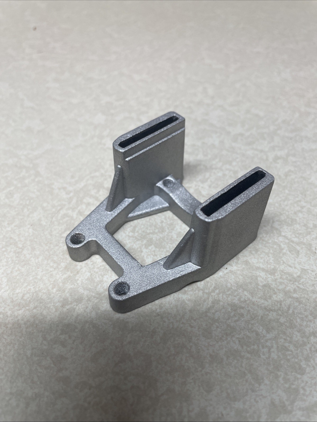 Vintage Team Associated #25145 Engine Motor Mount Fits: MGT 4.6 .28pro NEW