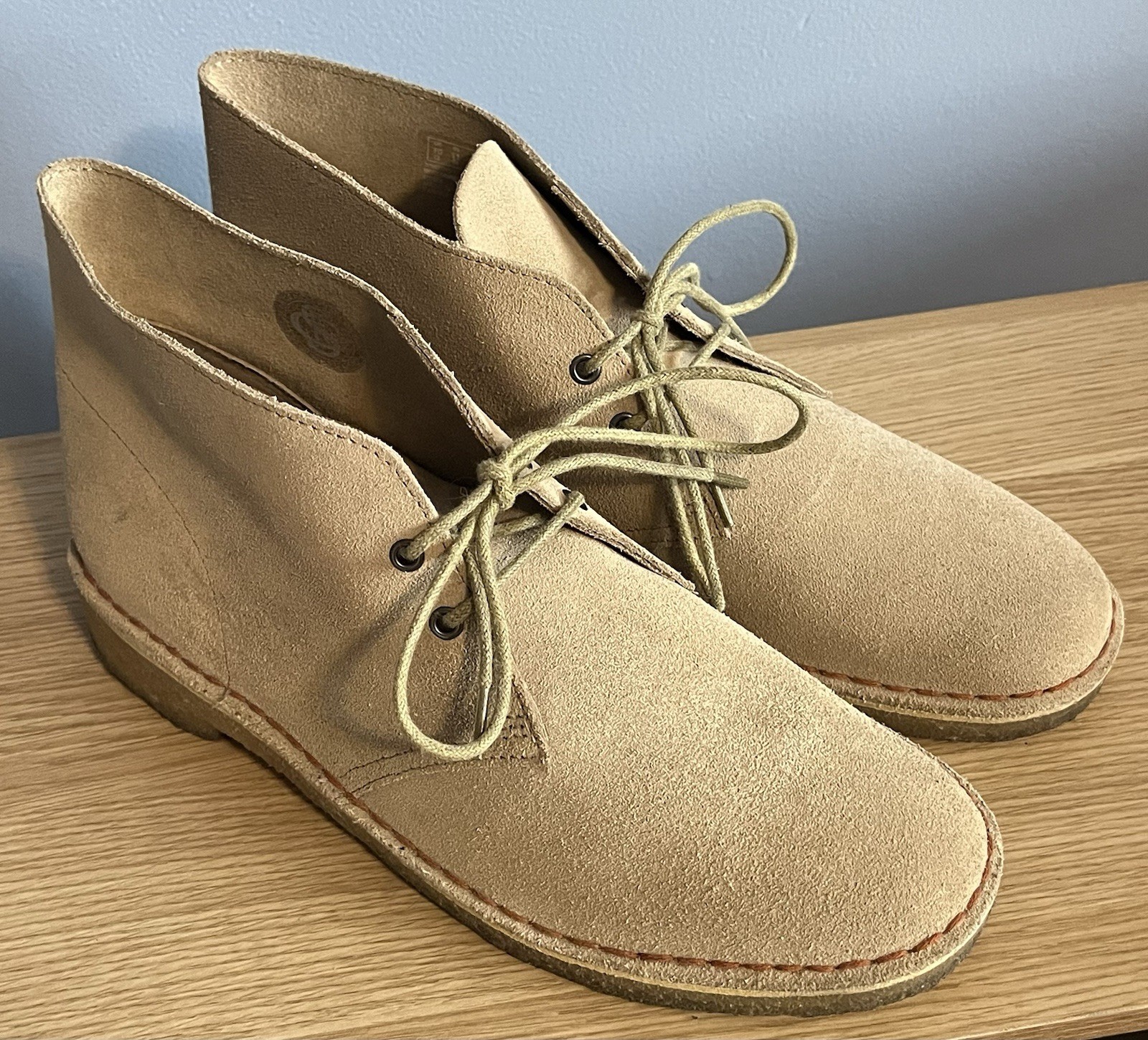 Clark’s Original Desert Boots Men’s 11m Tan Sand Suede Chukka Charles Stead Clark’s Original Desert Boots Men’s 11m Tan Sand Suede Chukka Charles Stead