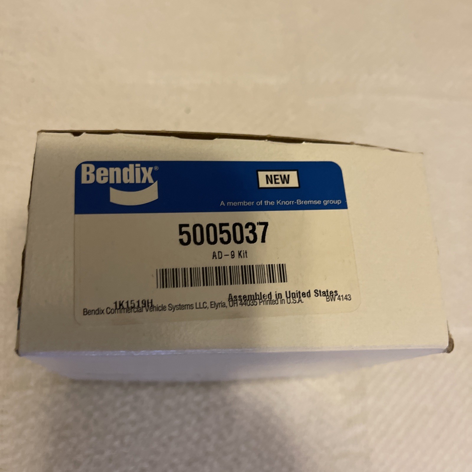 Genuine Bendix AD-9 Air Dryer Purge Valve Kit 5005037, New open box, complete