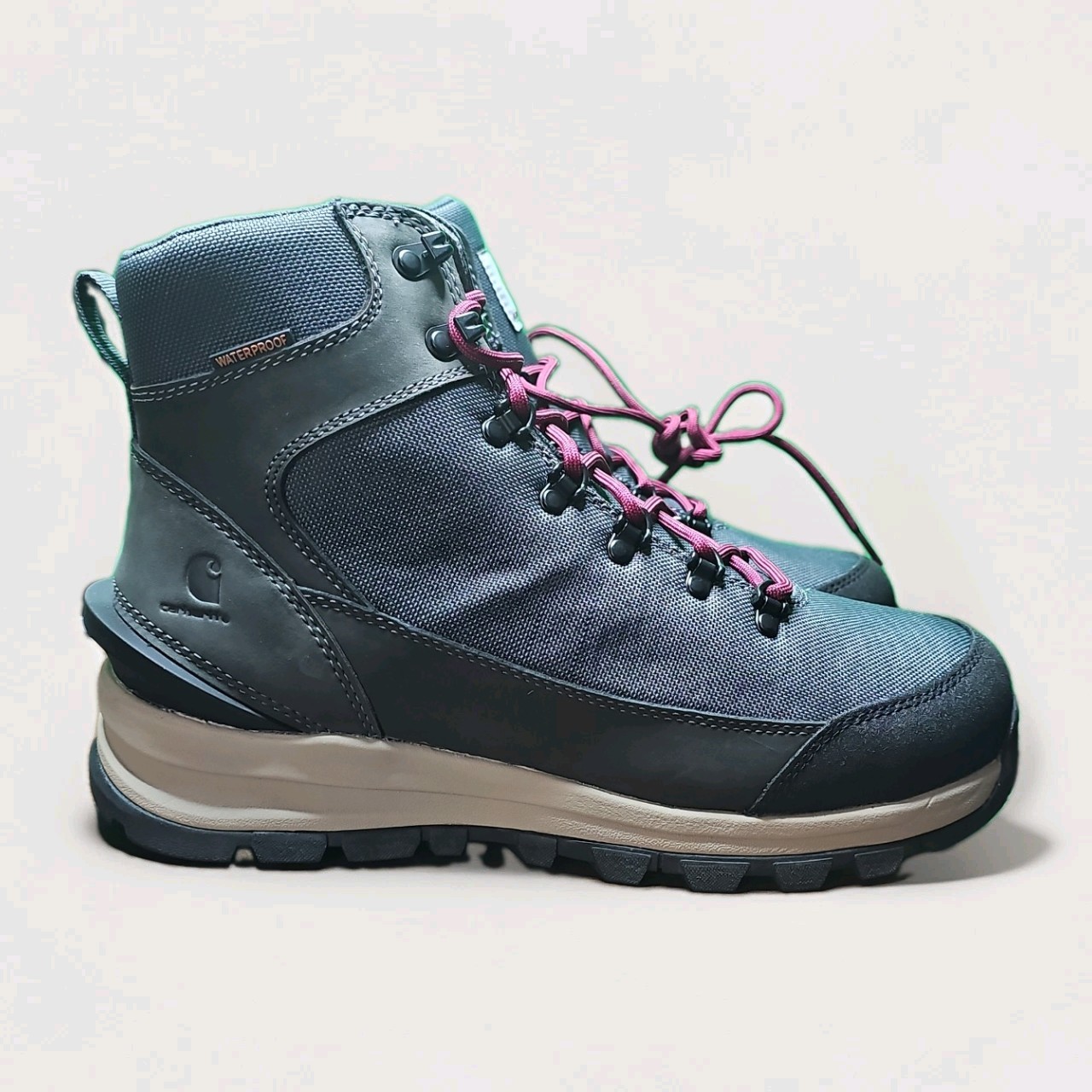 Carhartt Women 11 Gilmore 6\