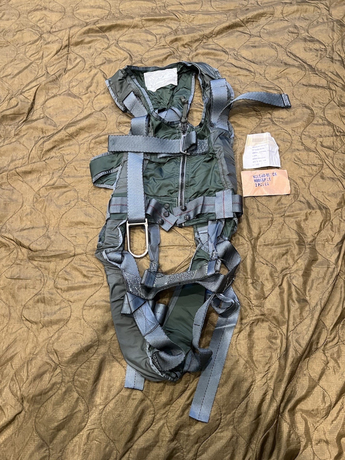 Vintage USGI Pilot’s MA-2 Torso Harness Assembly - US Navy - Post Vietnam 1980s Vintage USGI Pilot’s MA-2 Torso Harness Assembly - US Navy - Post Vietnam 1980s