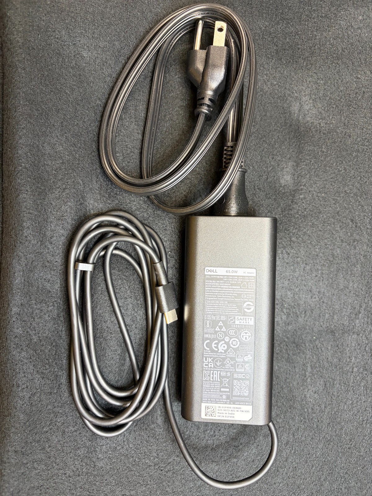 NEW / UNUSED GENUINE OEM Dell 65W AC/DC USB-C Chromebook / Laptop Charger