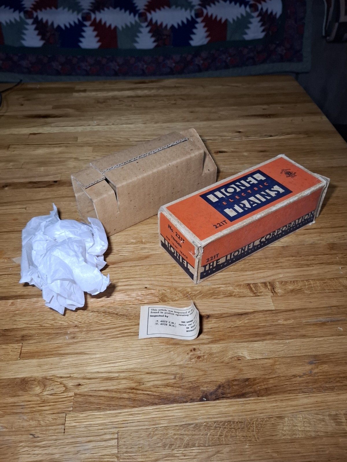Vintage Lionel Train empty box 221T Tender