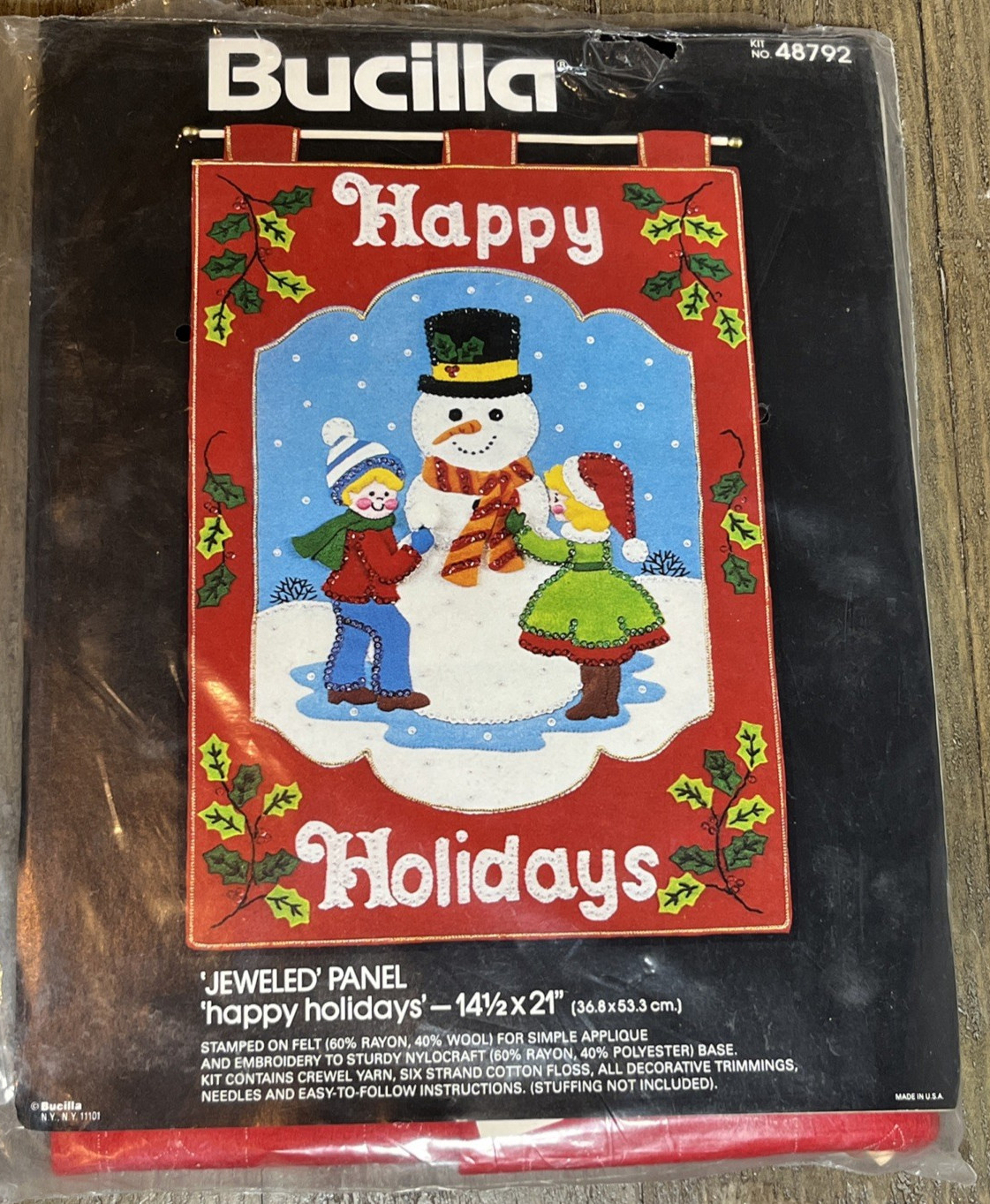 Vtg BUCILLA Felt Christmas Wall Hanging Kit 48792 - Happy Holidays Jeweled Panel Vtg BUCILLA Felt Christmas Wall Hanging Kit 48792 - Happy Holidays Jeweled Panel