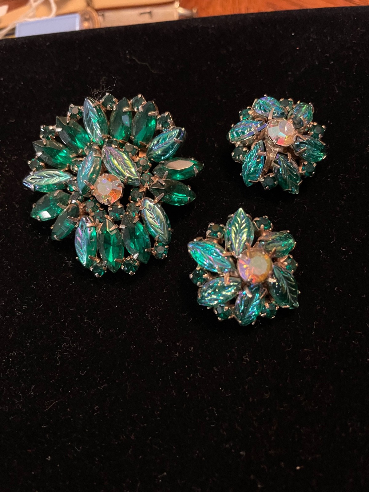 Irridescent Vintage Broach & clip on earring set
