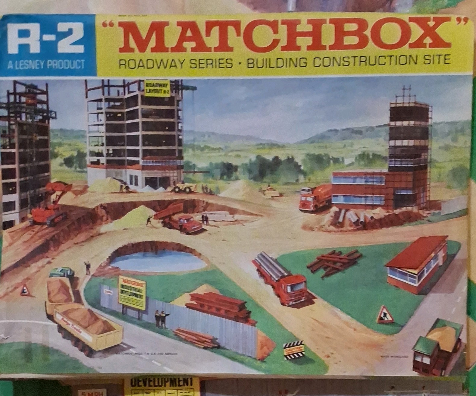 Vintage Matchbox Roadway Series R-2 Building Construction Site Play Set Foldout