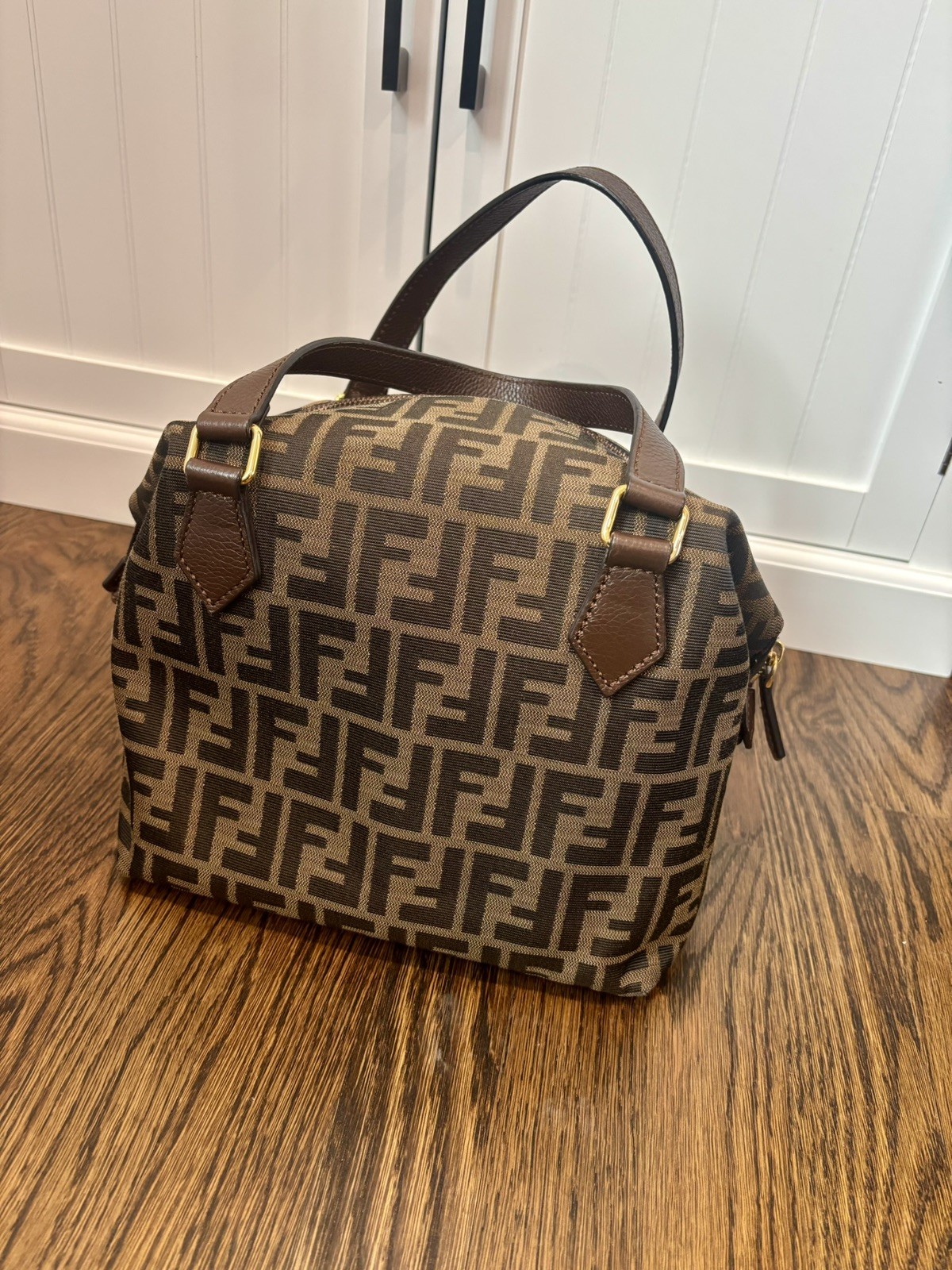 Authentic FENDI 8BN249-Q0M Zucca Canvas Brown logo 2 ways Handbag w cards