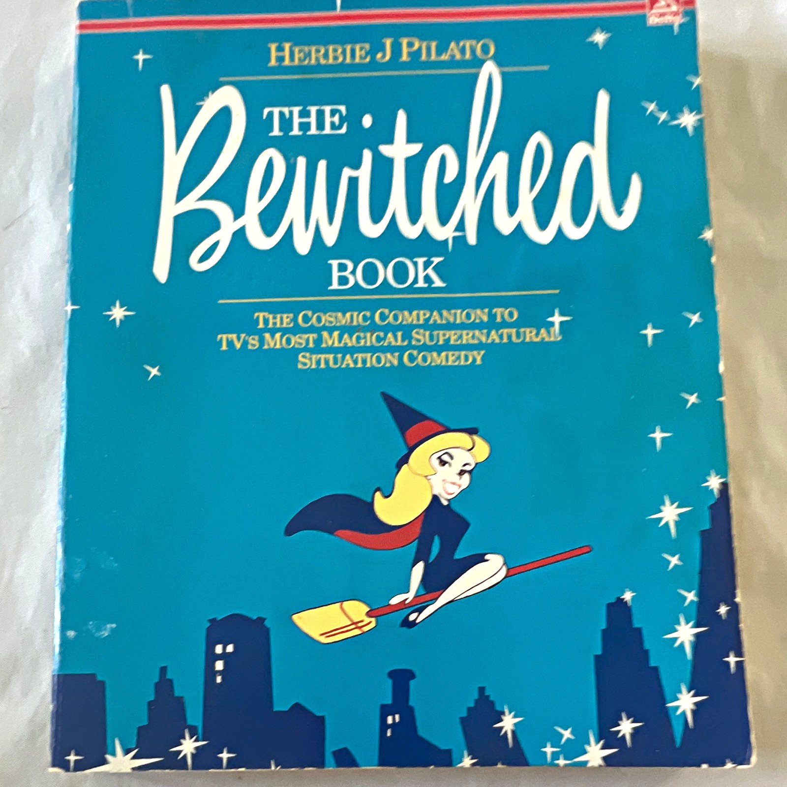 The Bewitched Book Herbie J Pilato 1992 1st Printing RARE Blue Cover Vintage TV