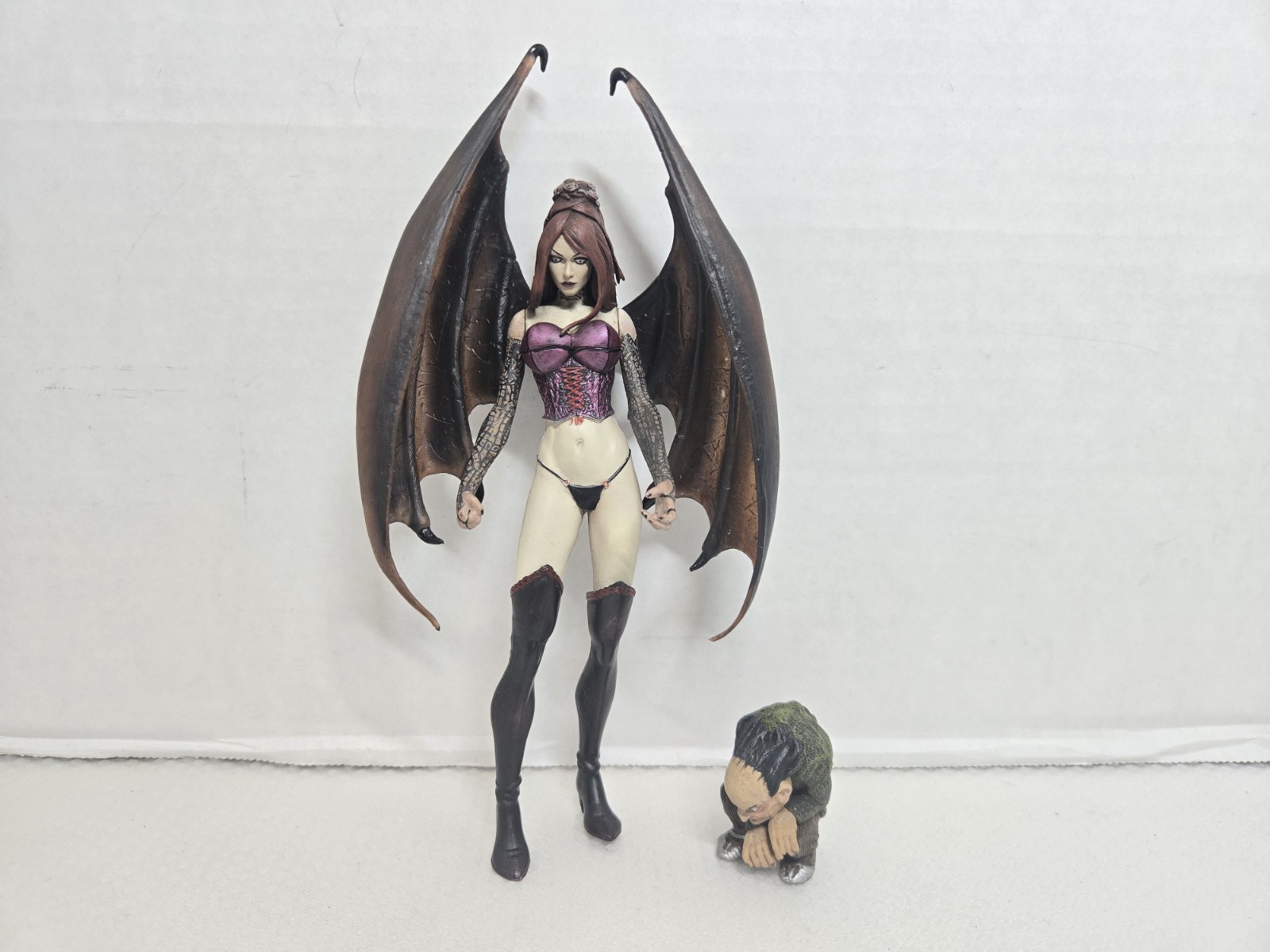 NECA Player Select Castlevania Succubus Action Figure  2007 