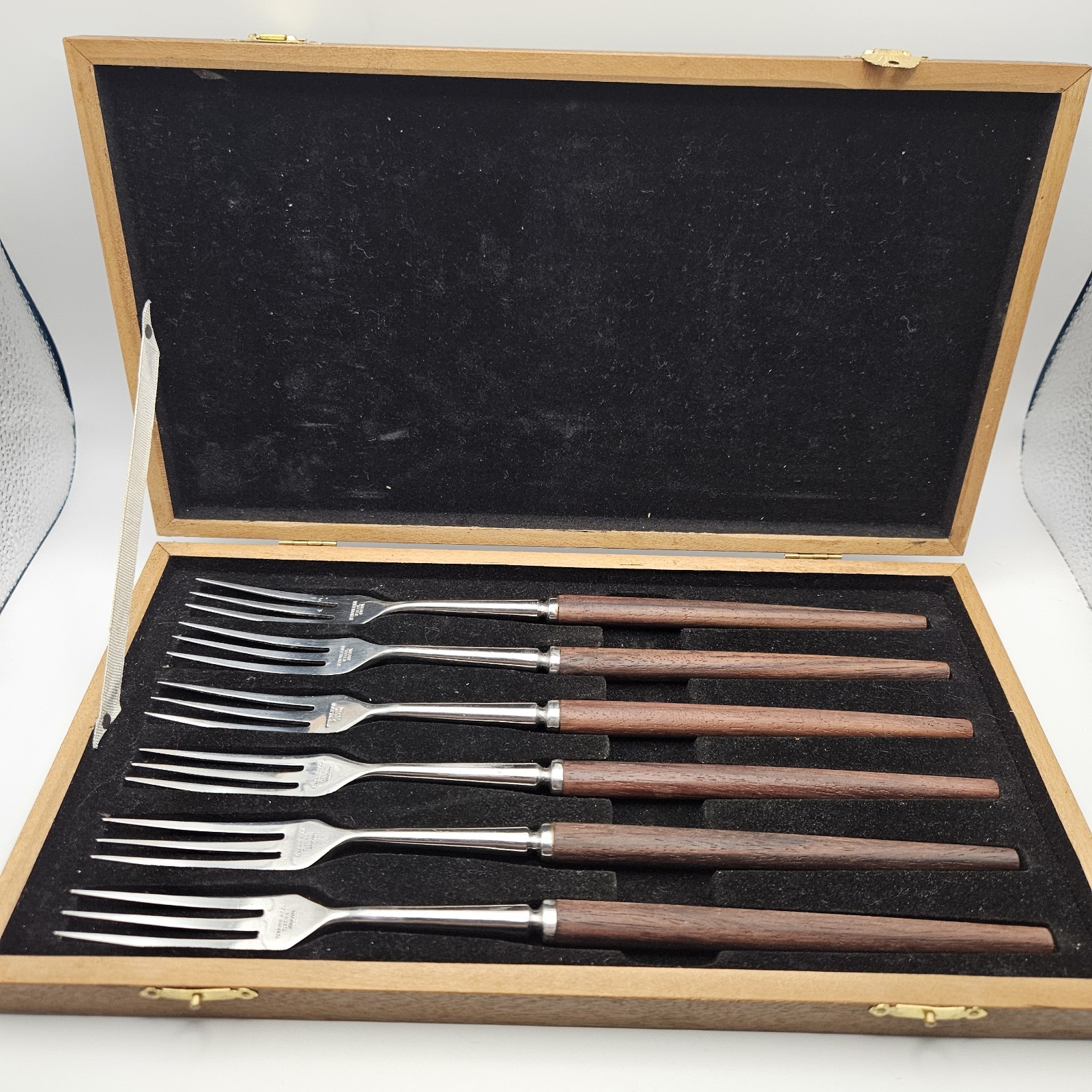 Vintage MCM Stainless Steel Wood Handle Dessert Fork Set of 6 Japan w/Wood Box