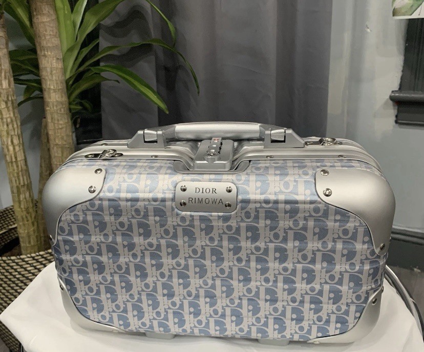 Dior X Rimowa. Blue