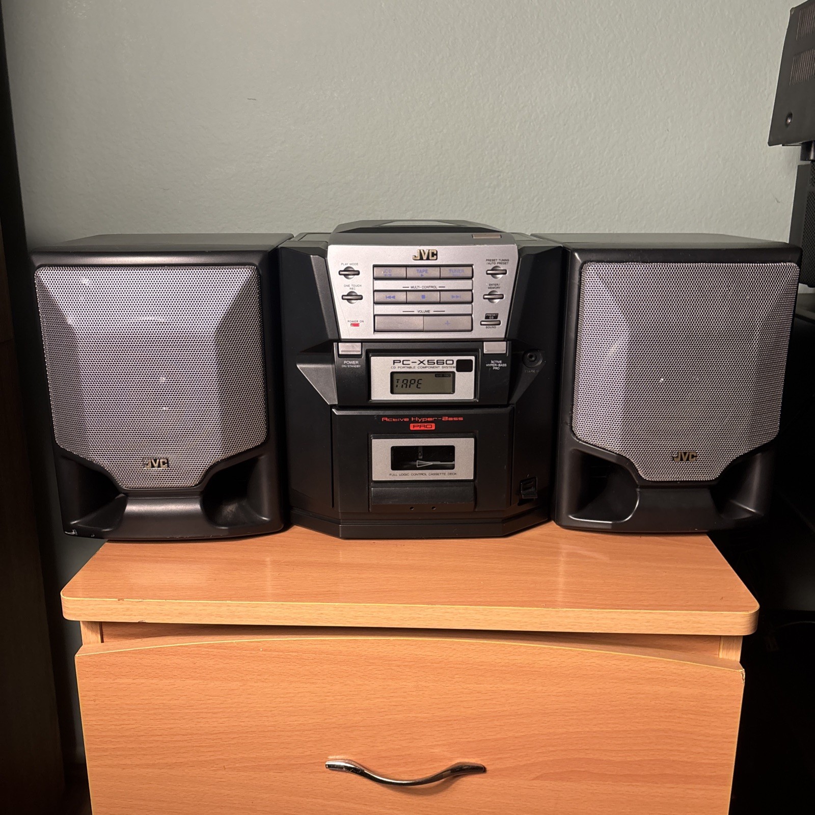 JVC PC-X560BK CD/cassette Portable Component System Tested/serviced No Remote JVC PC-X560BK CD/cassette Portable Component System Tested/serviced No Remote