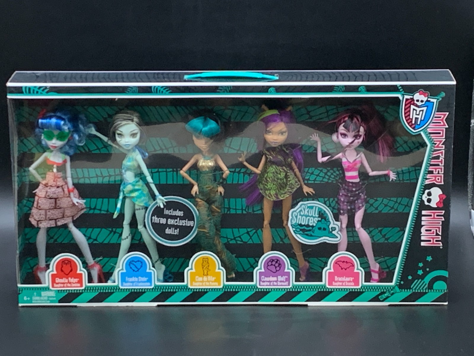 2012 Monster High Skull Shores 5-Doll Set Target Exclusive NIB