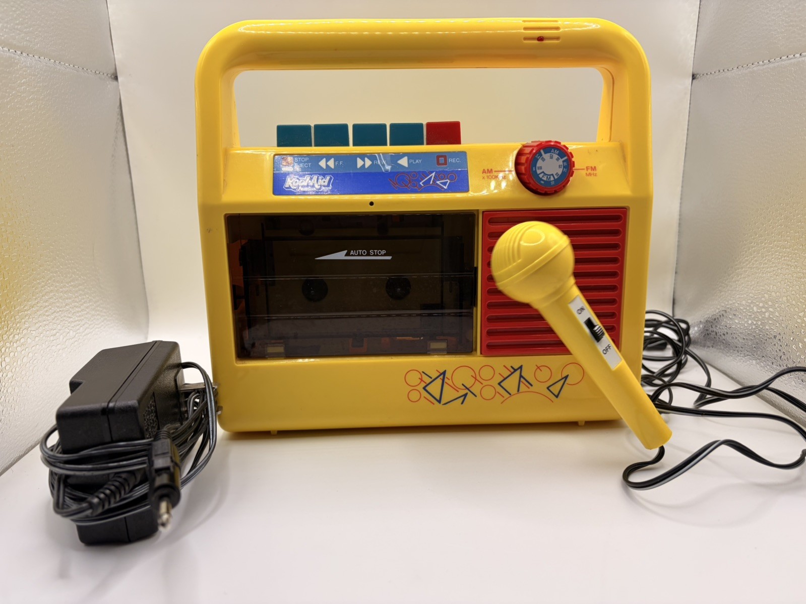RARE VTG Kool-Aid AM/FM Radio Cassette Player Recorder W/MicrophoneTested Works RARE VTG Kool-Aid AM/FM Radio Cassette Player Recorder W/MicrophoneTested Works