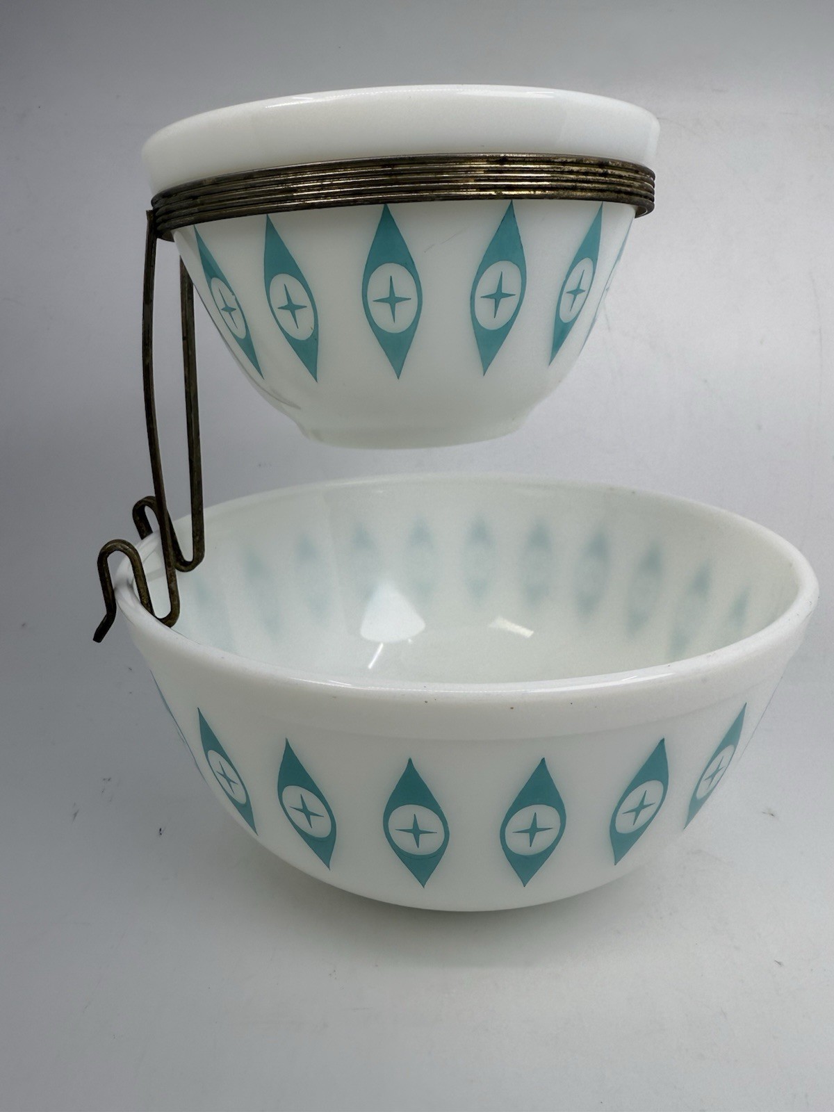 Vintage Pyrex Atomic Eyes Hot N Cold Chip Dip Set 401 403 w/ Metal Bracket