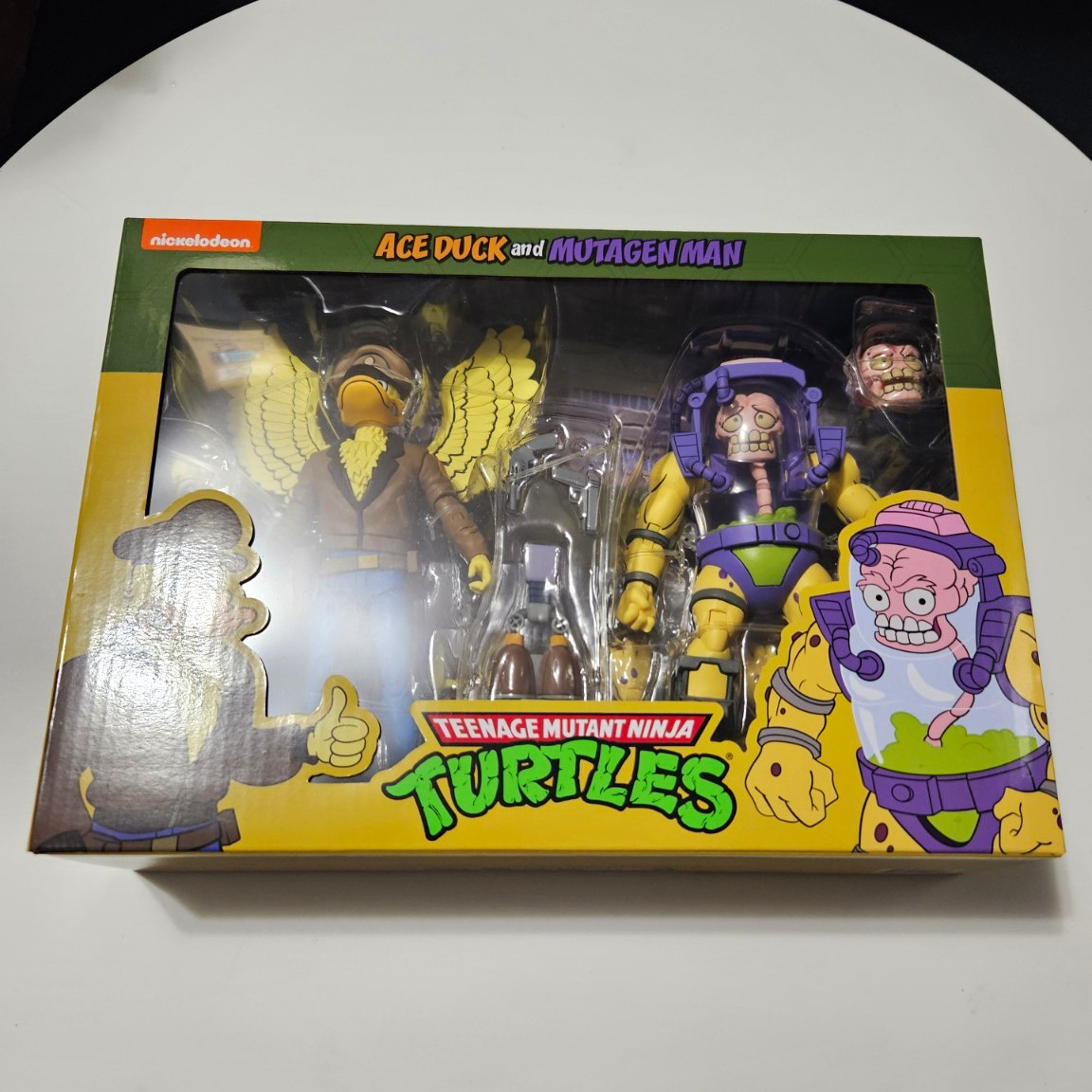 NECA Teenage Mutant Ninja Turtles Ace Duck & Mutagen Man 2-Figure Set