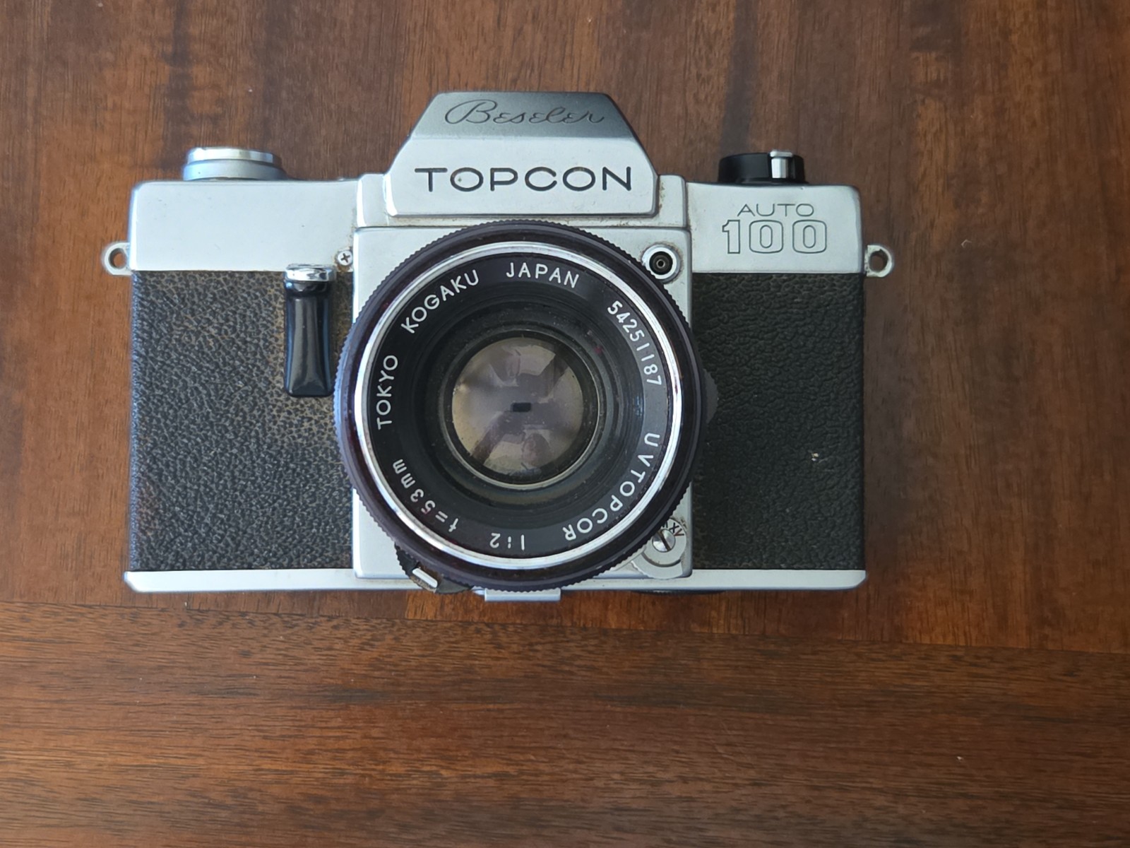 Vintage  Beseler Topcon Auto 100 35mm Camera  w/ Leather  Case  Excellent Condit