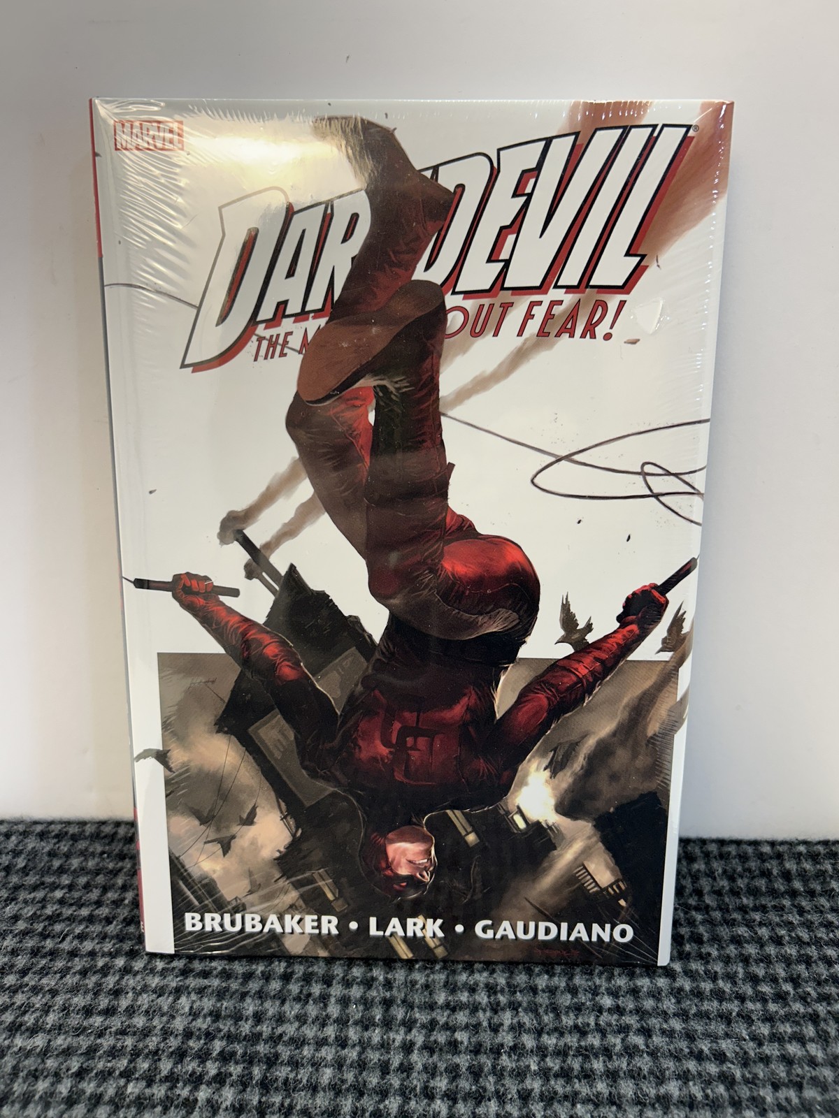 Daredevil by Brubaker Lark Gaudiano Omnibus Vol 1 HC Marvel Comics Sealed Daredevil by Brubaker Lark Gaudiano Omnibus Vol 1 HC Marvel Comics Sealed