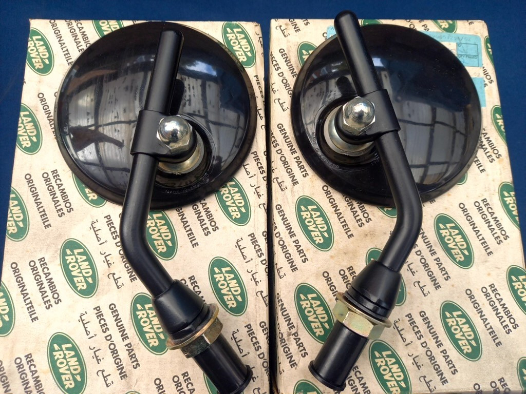 2x Genuine Land Rover Series 2a, 3 Wingard Round Mirrors & Arms - 569137 - NOS