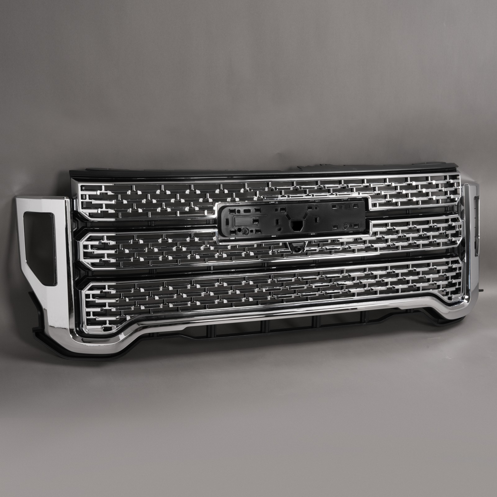 Chrome Front Grille For 2020-23 GMC Sierra 2500 HD/3500 HD Denali W/Camera Hole