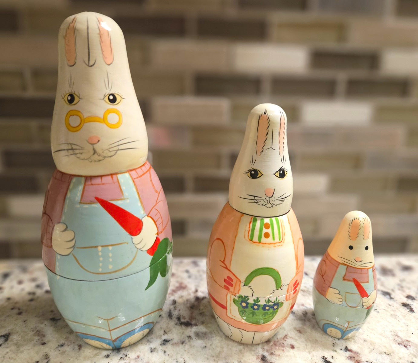 Vintage Midwest of Cannon Falls Wooden Nesting Bunny Rabbit Family Set of Three Vintage Midwest of Cannon Falls Wooden Nesting Bunny Rabbit Family Set of Three