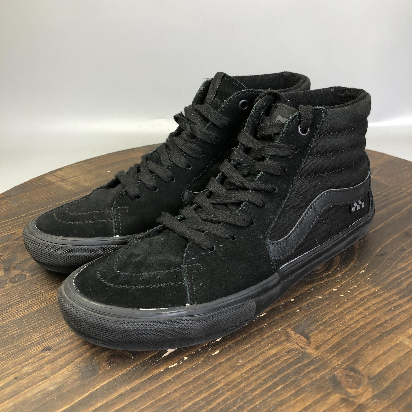Vans Sk8-Hi Shoes Mens Size 10 Black Suede High Top Skate Sneakers 500714