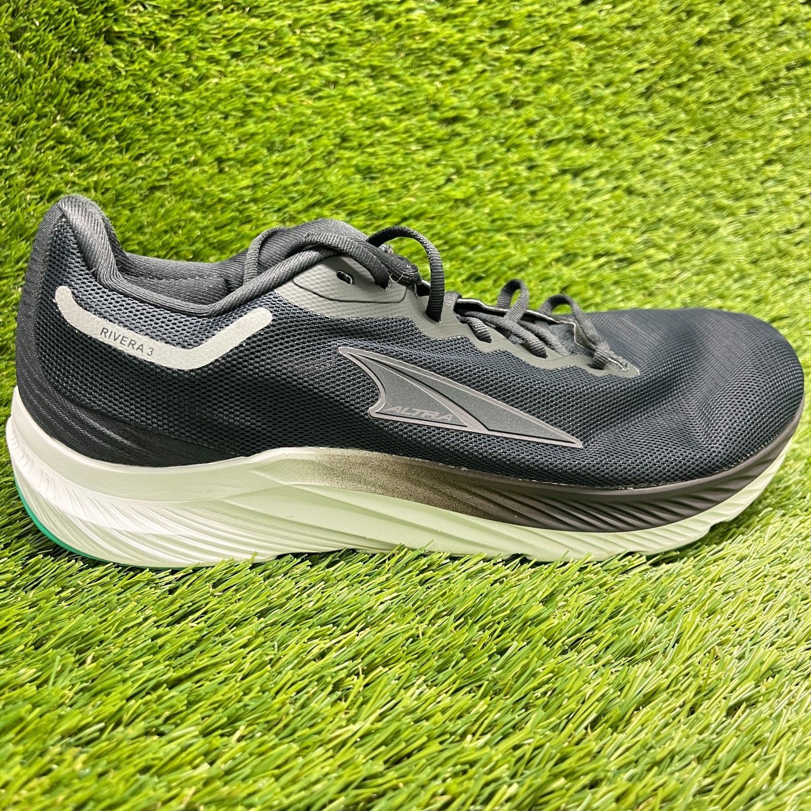 Altra Rivera 3 Mens Size 9 Black White Athletic Running Walking Shoes Sneakers