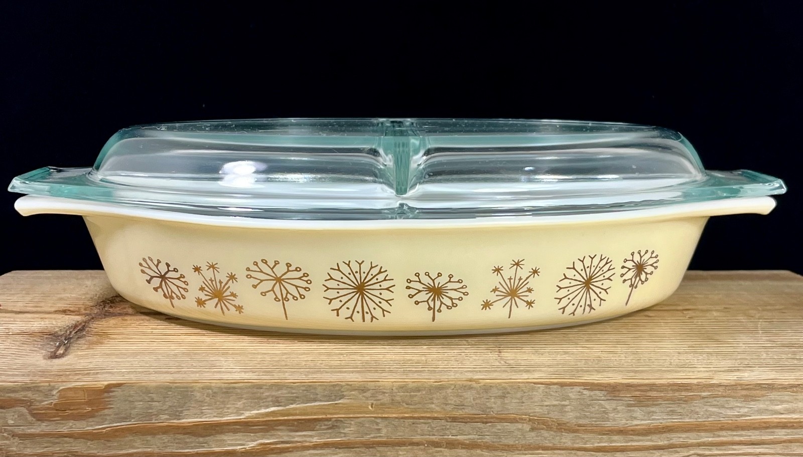 Vtg Pyrex Dandelion Duet divided casserole dish 1.5 Quart Nearly Mint 1950s Vtg Pyrex Dandelion Duet divided casserole dish 1.5 Quart Nearly Mint 1950s