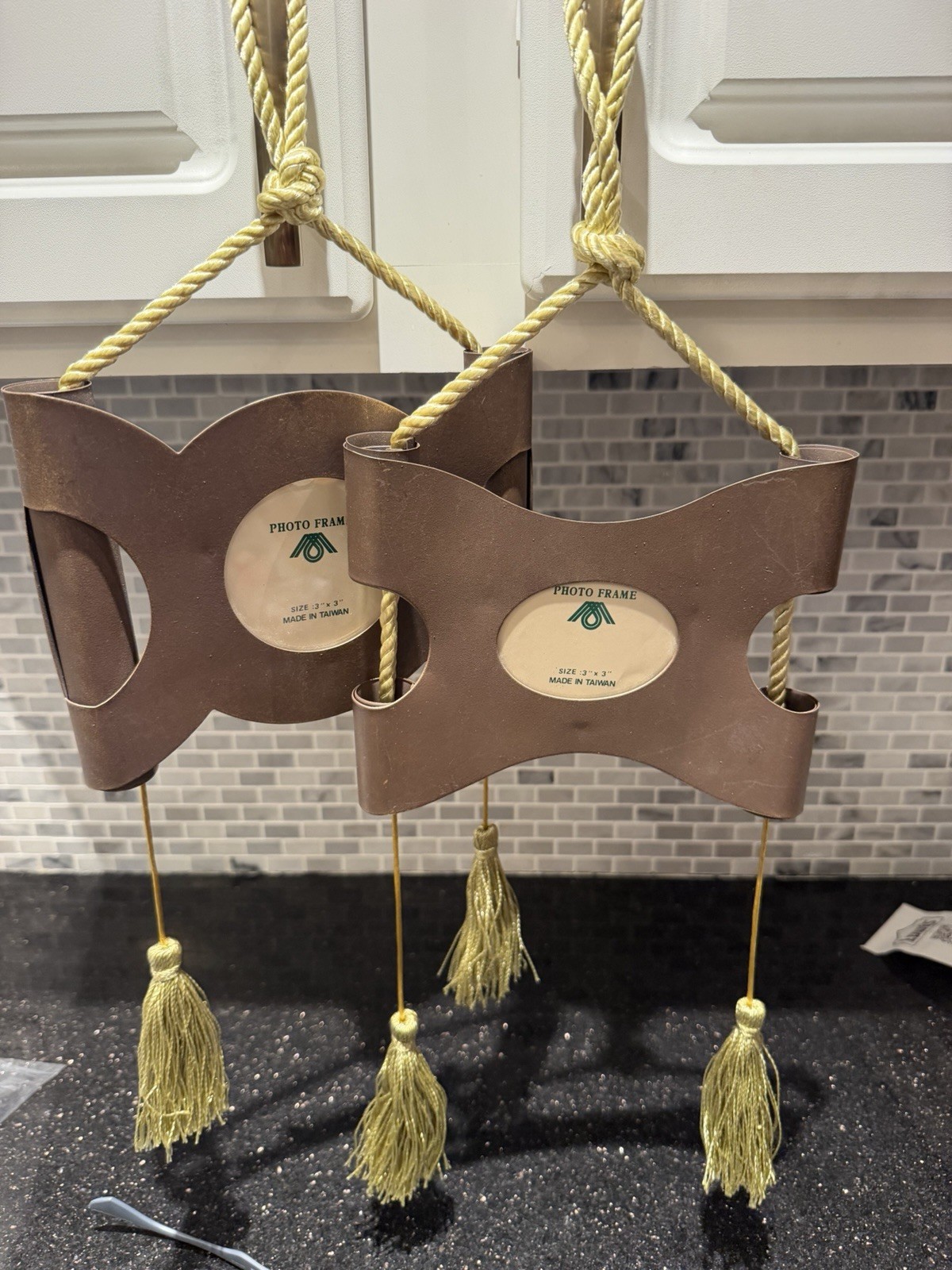 Vintage Pair Brown Metal Hanging Frames 3x3 Vintage Pair Brown Metal Hanging Frames 3x3
