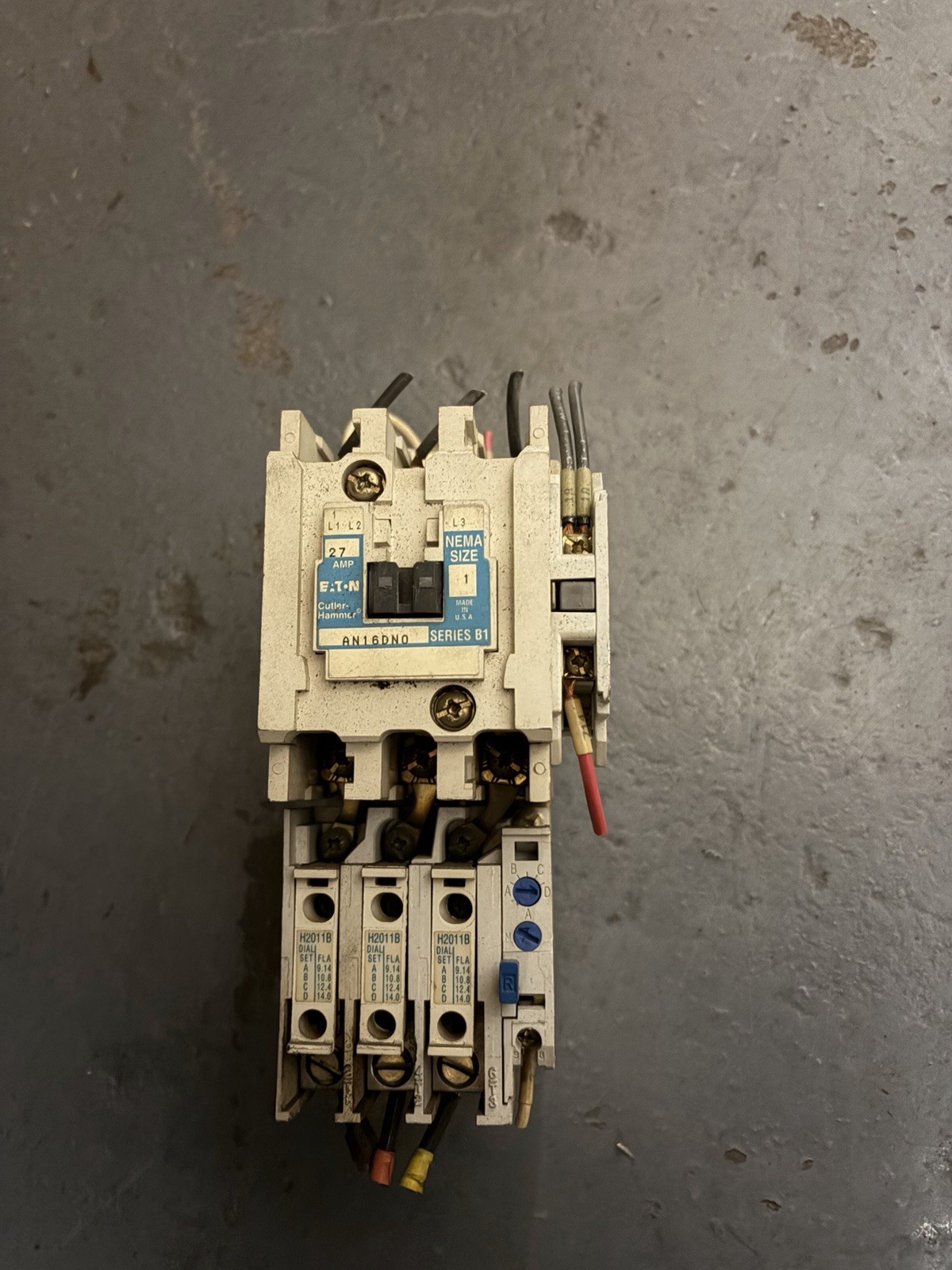 CUTLER-HAMMER AN16KN0 STARTER Series A1 W/ 10-6530 USED