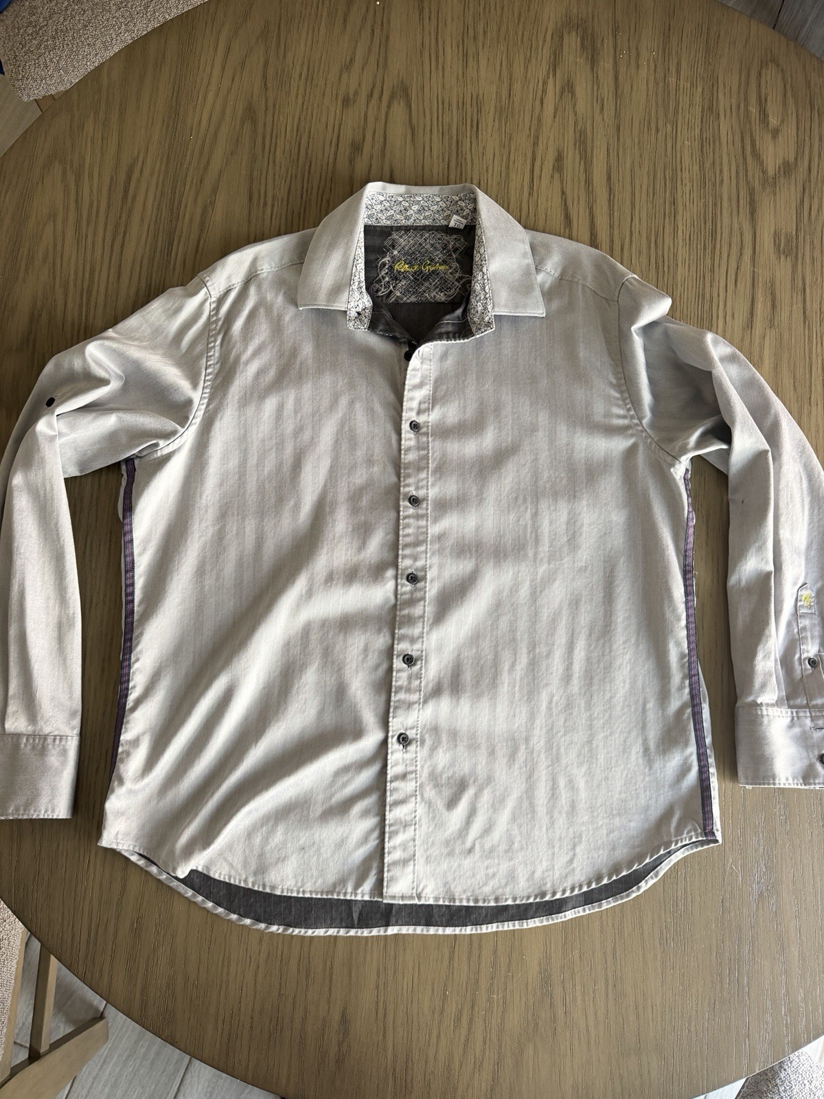 Robert Graham button up shirt Size XL