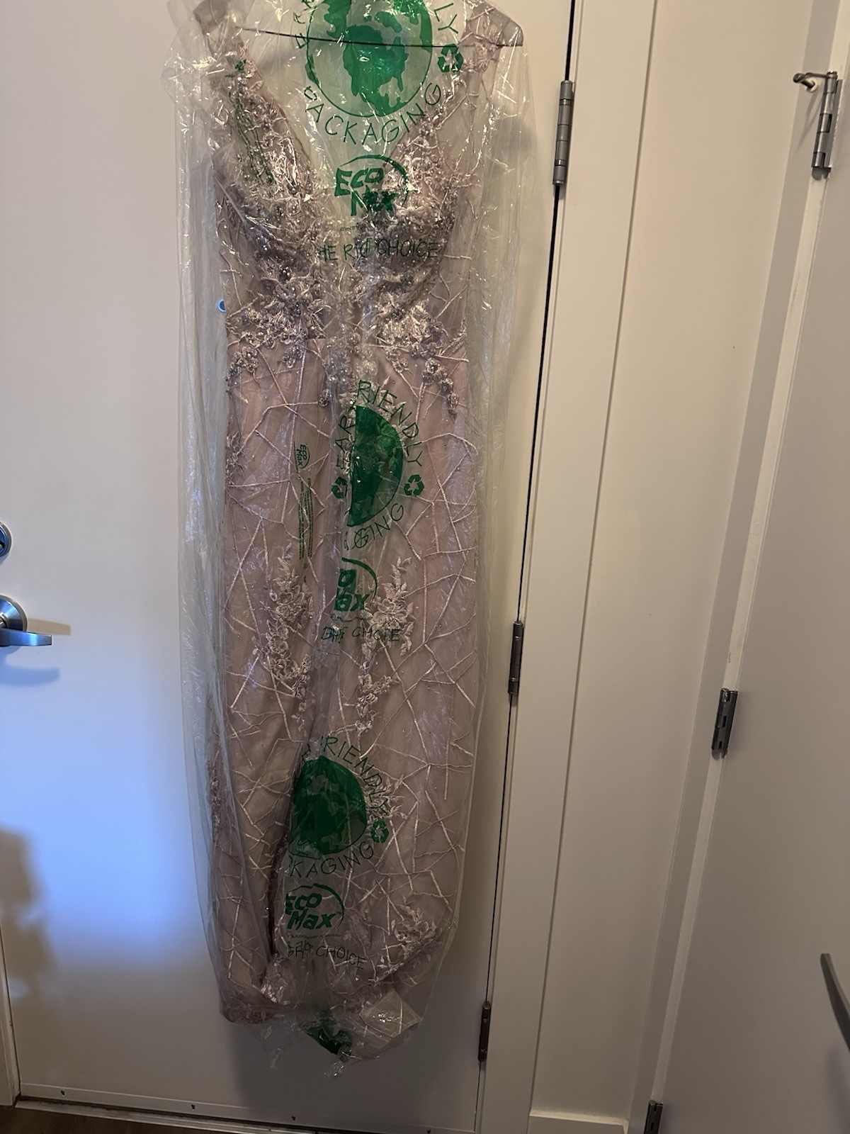 Stella Couture Blush Beaded Lace Formal Evening Gown Dress Size 6