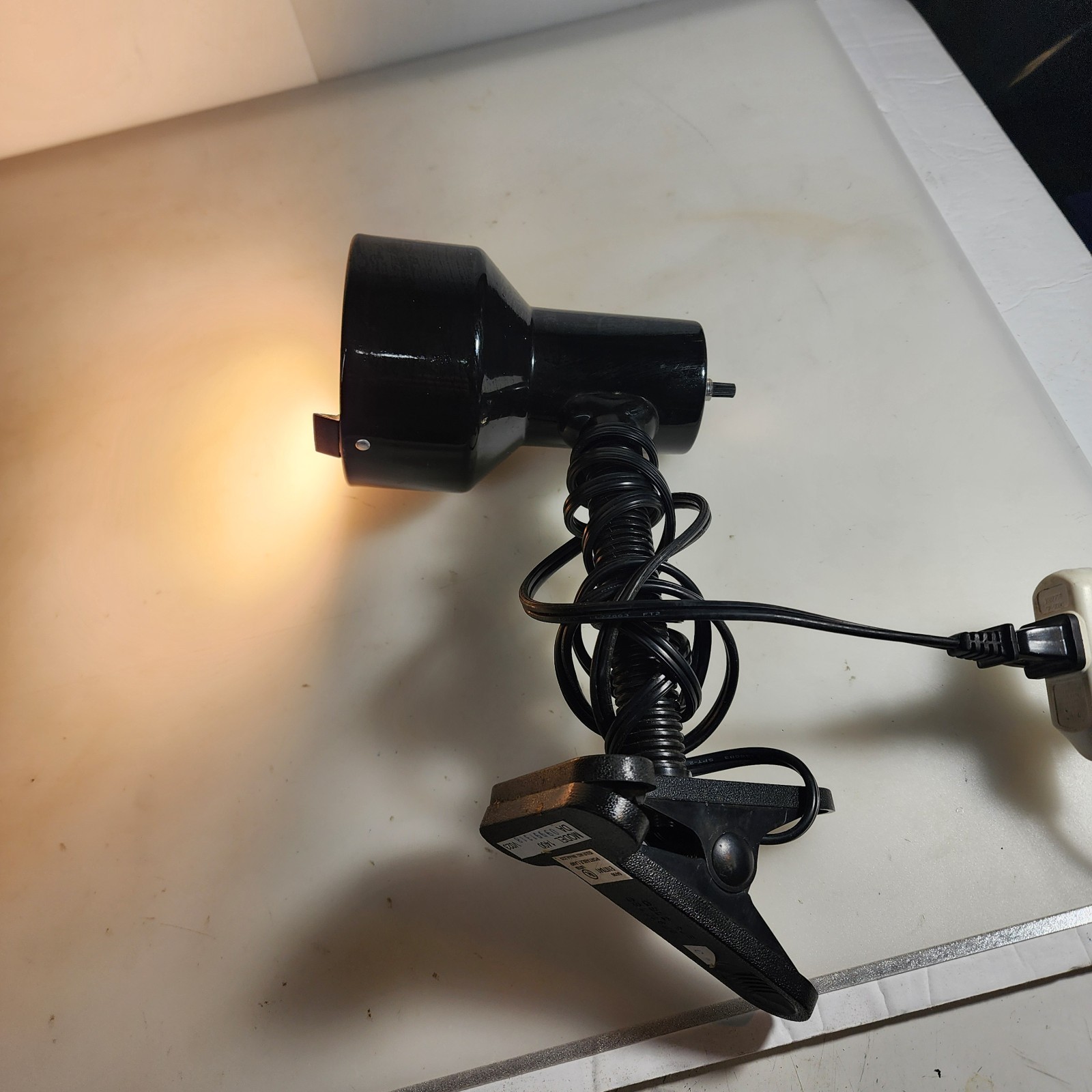 Clip on Mid Century Modern Atomic Vintage Lamp Light Black Retro Industrial IH Clip on Mid Century Modern Atomic Vintage Lamp Light Black Retro Industrial IH