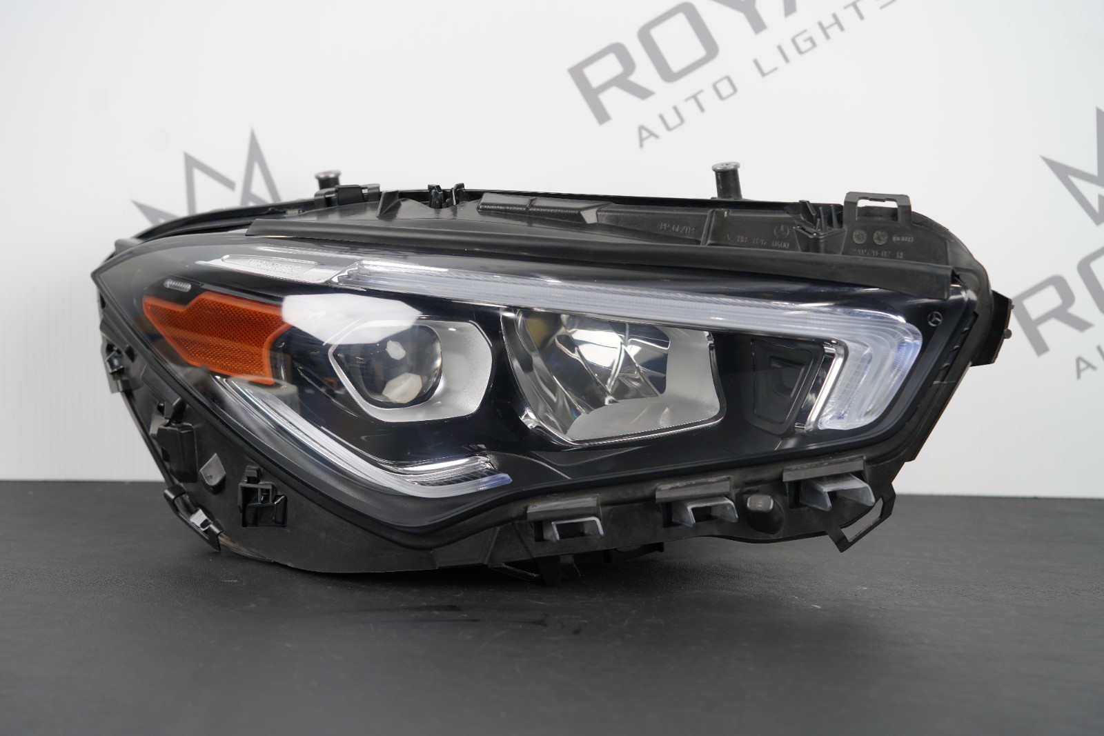 Perfect 2020-2023 Mercedes-Benz CLA250 Right Passenger Headlight W/O Adaptive C