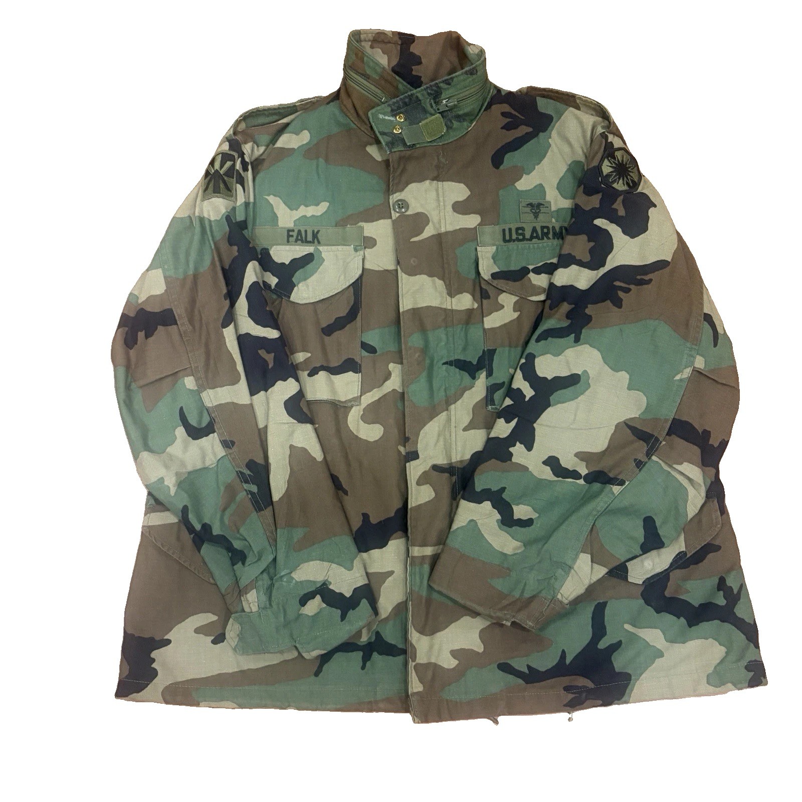 VTG 1985 U.S. Army Woodland Camo Cold Weather M65 Field Jacket Large Short Medic VTG 1985 U.S. Army Woodland Camo Cold Weather M65 Field Jacket Large Short Medic