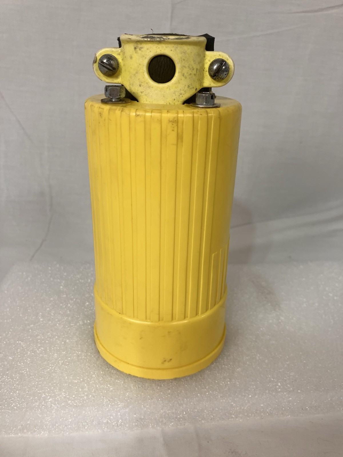 Hubbell HBL26418 Hubbellock 3 Pole 60 Amp 600V Female SALE TODAY