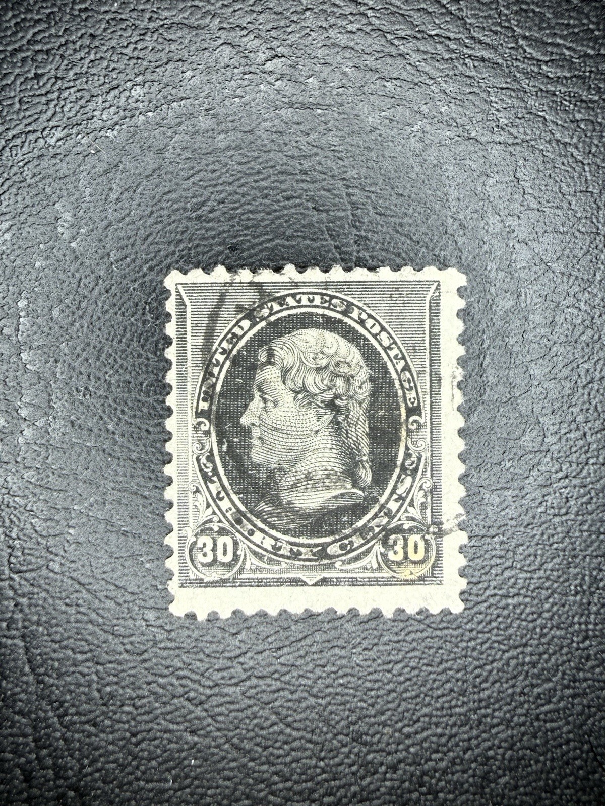 US Scott 228 - 30c Jefferson -  Used H NG