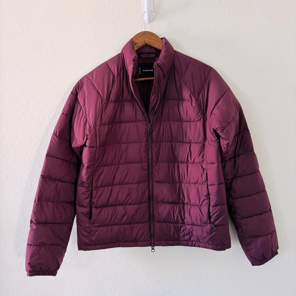 Everlane Women\'s Lightweight Fullzip Burgundy Purple Puffer Jacket Medium